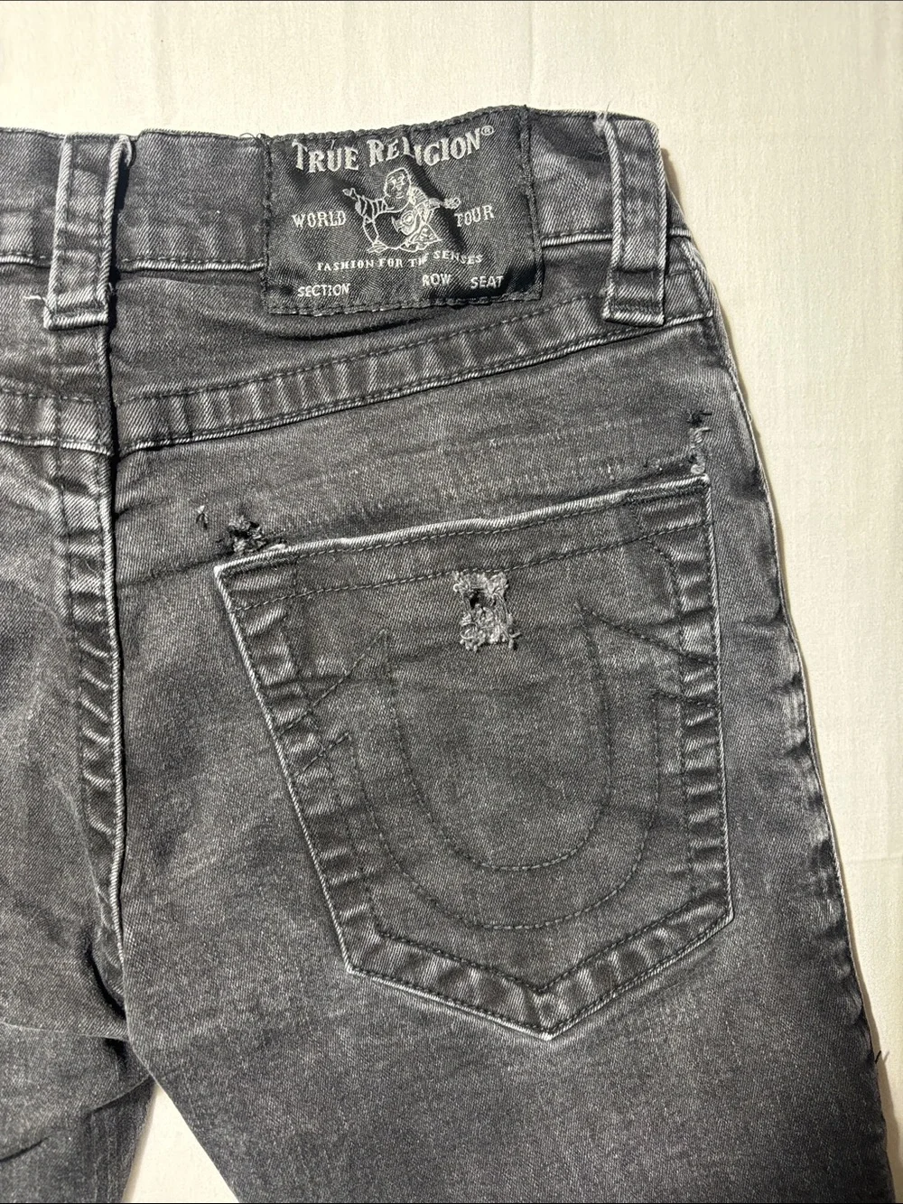 True Religion Ricky Men’s Size 30 Black Distressed Cutoff Denim Shorts
